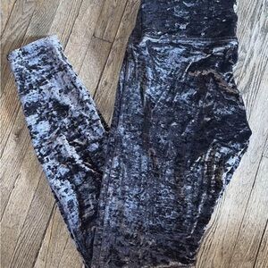 Lululemon Athletica Black and Gray Leggings